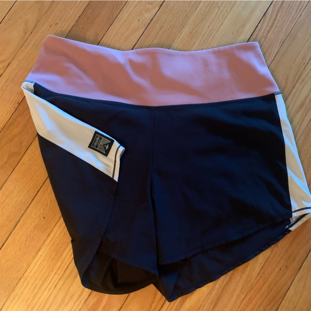 Oiselle High Roga Running Shorts Size 10 - Picture 2 of 6